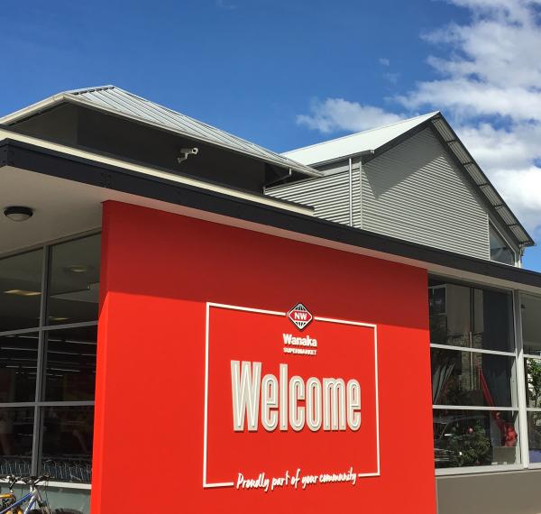  Wanaka New World Supermarket thumbnail