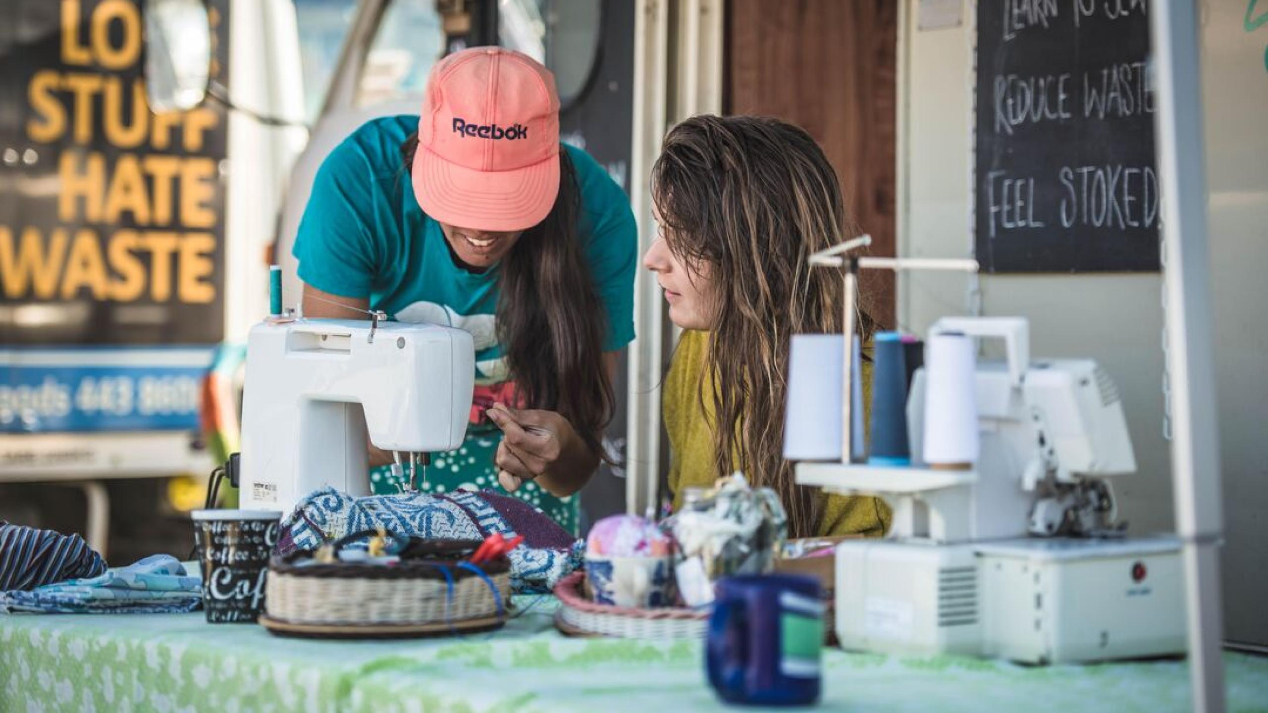  Loose Threads social thumbnail